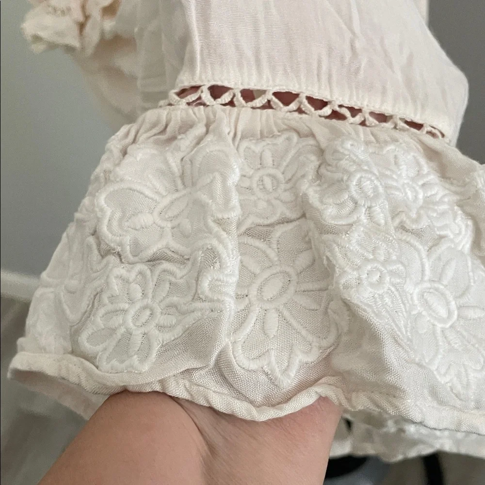 Tularosa Elegant Cream Dress - Picture 9 of 9